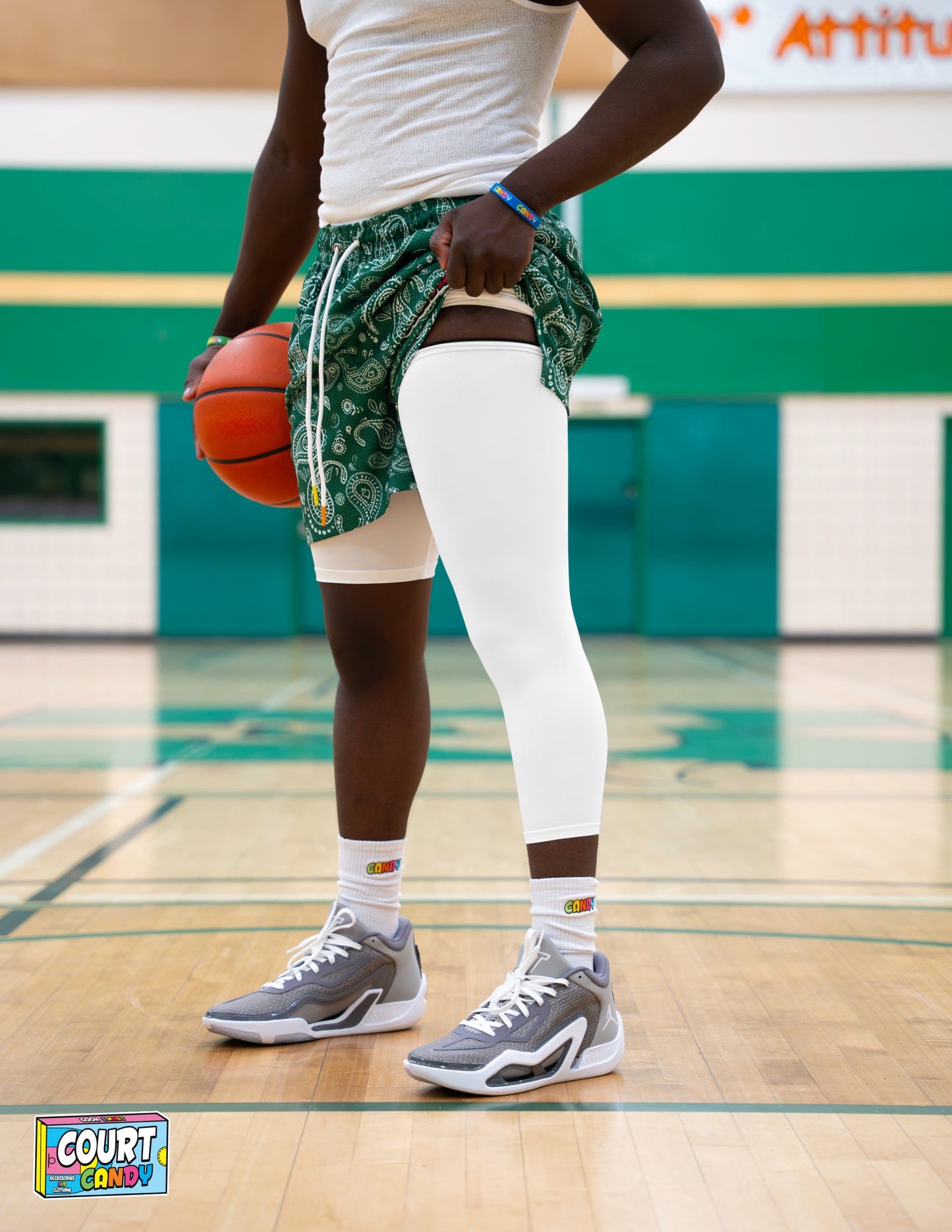 White Court Candy Basketball Compression Leg Sleeve Leg Sleeves Breathable Polyester Spandex Single Leg Sleeve Knee Sleeve One Leg Compression Pant Single Leg Tight Running Sleeve Supportive Men Women Youth Mens Womans