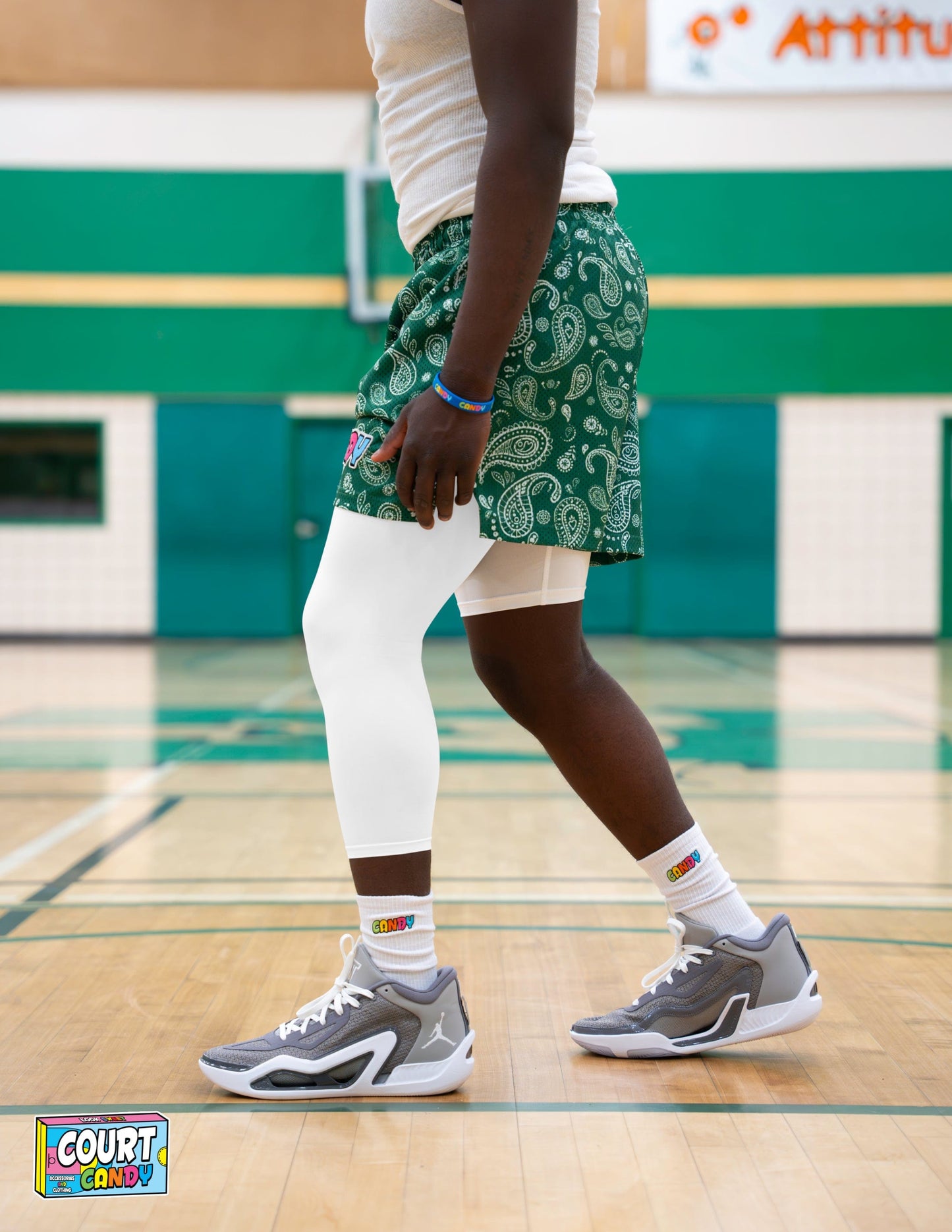 White Court Candy Basketball Compression Leg Sleeve Leg Sleeves Breathable Polyester Spandex Single Leg Sleeve Knee Sleeve One Leg Compression Pant Single Leg Tight Running Sleeve Supportive Men Women Youth Mens Womans