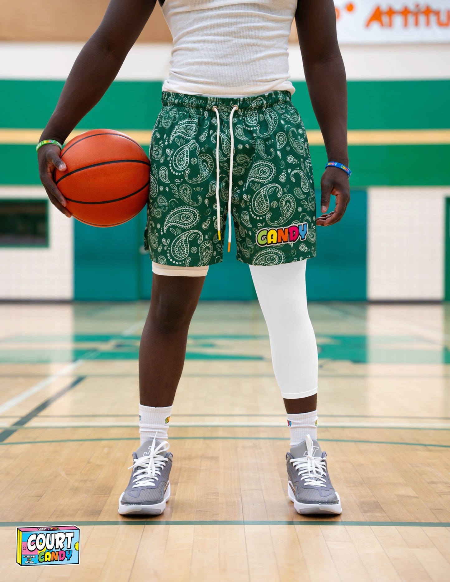 White Court Candy Basketball Compression Leg Sleeve Leg Sleeves Breathable Polyester Spandex Single Leg Sleeve Knee Sleeve One Leg Compression Pant Single Leg Tight Running Sleeve Supportive Men Women Youth Mens Womans